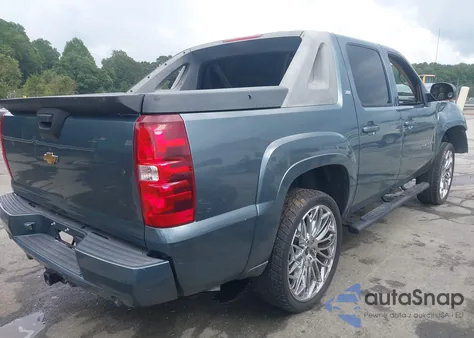 2009 Chevrolet Avalanche 1500 Lt2 from USA, damaged, VIN 3GNFK220X9G169620